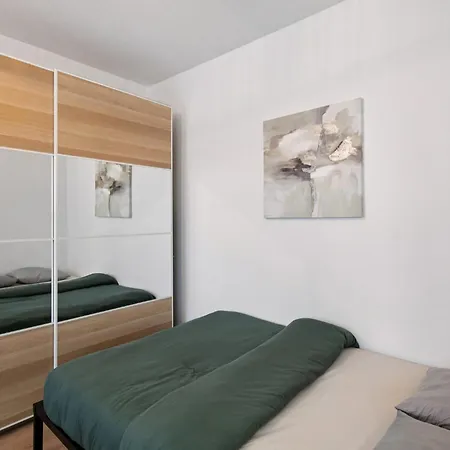 Appartamento Near Eiffel Tower - Metro 6, 8, 12 *